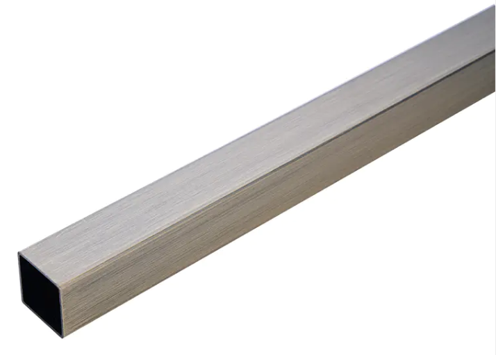 If installed in a humid environment, how to choose a curtain rod with better anti-rust performance?